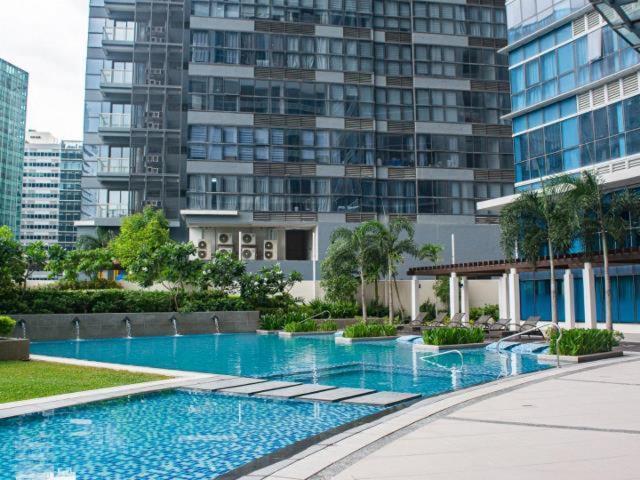 Uptown Parksuites Taguig Exterior photo