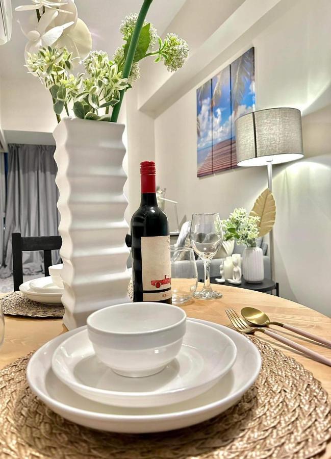 Uptown Parksuites Taguig Exterior photo